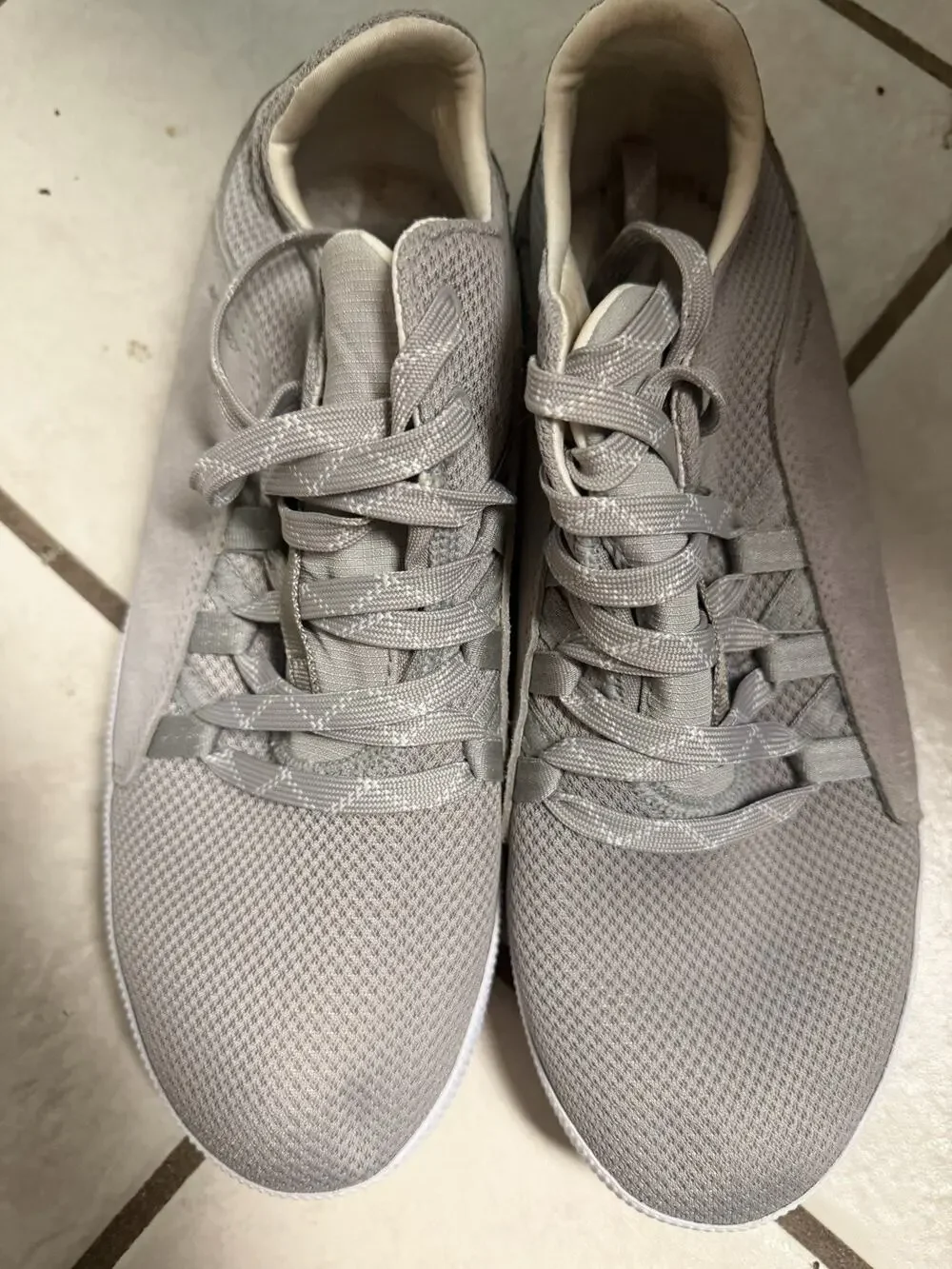 Sorel Out N About III Sneaker Gray Mesh Lace Up Women's Size 10 Used
